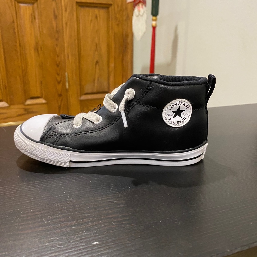 CONVERSE LEATHER TODDLER/INFANT MID SNEAKERS